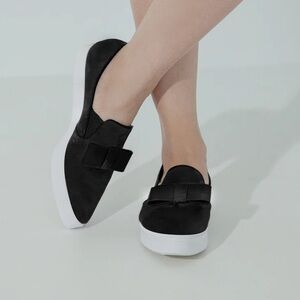 ALL BLACK  Bow Slip On Sneakers size 40